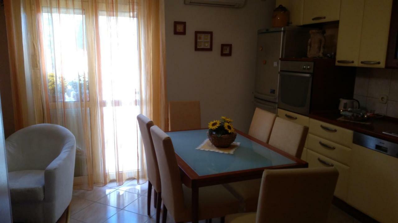 Apartment Tatjana Vis Kültér fotó