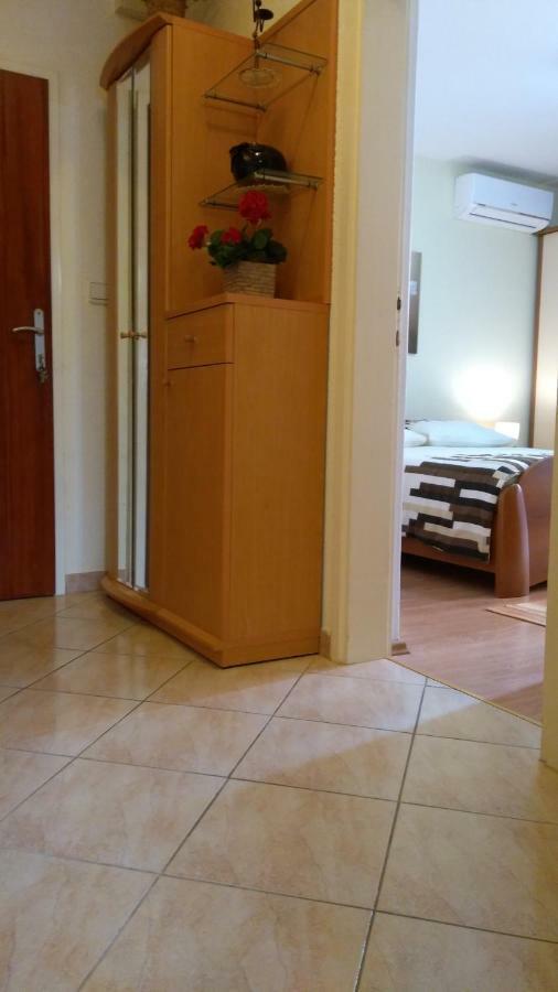 Apartment Tatjana Vis Kültér fotó
