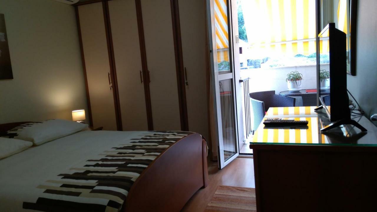 Apartment Tatjana Vis Kültér fotó
